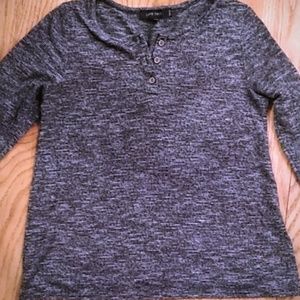 LOVE TREE LONG SLEEVED WOMEN'S SHIRT